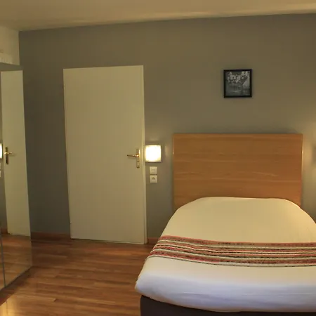 Ξενοδοχείο De Paris - Centre Gare