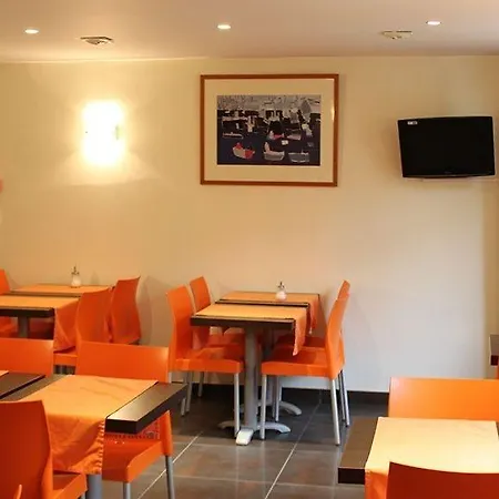 Ξενοδοχείο De Paris - Centre Gare 2*