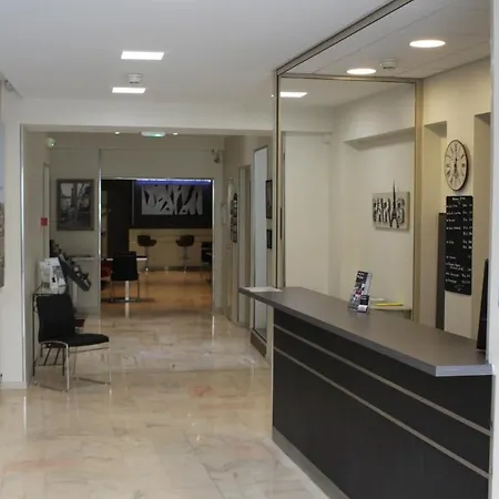 De Paris - Centre Gare 2*