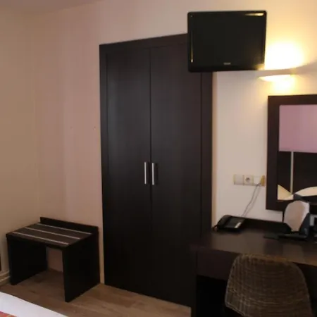 De Paris - Centre Gare 2* Dijon