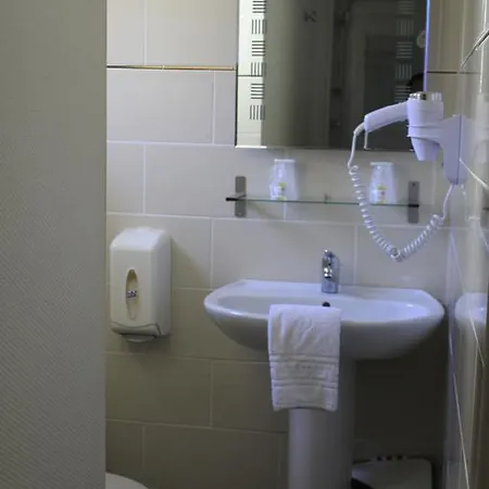 Ξενοδοχείο De Paris - Centre Gare 2*