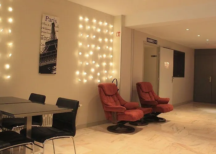 De Paris - Centre Gare Дижон