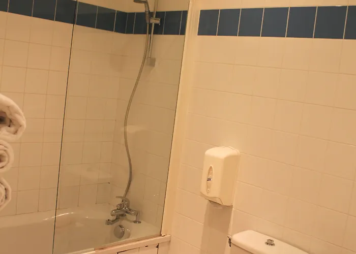 De Paris - Centre Gare Hotel 2*